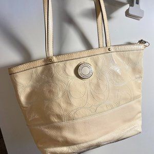 Coach Ivory Patent Leather Handbag Purse Satchel